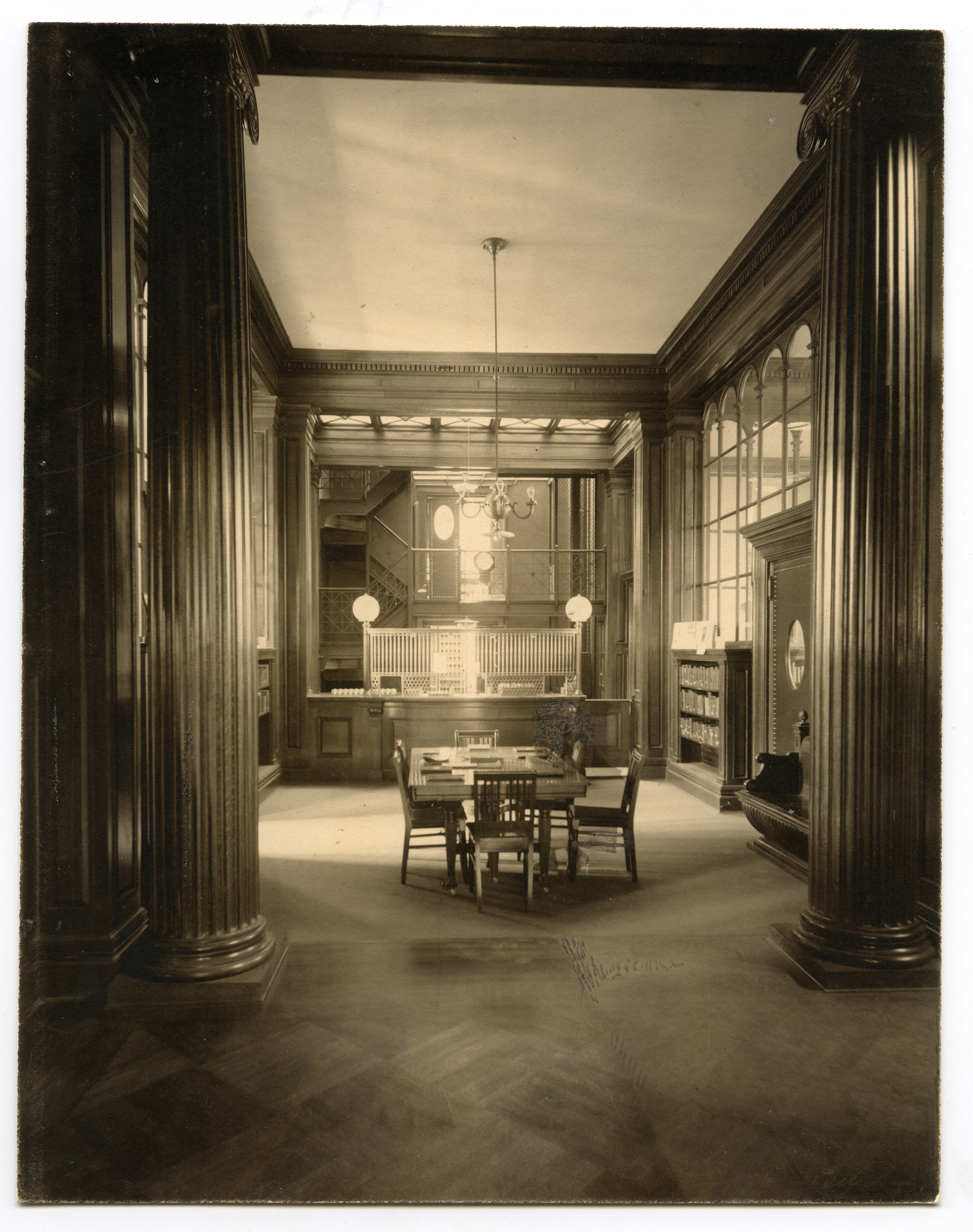 Historical photo of the interior of the Erwin Building